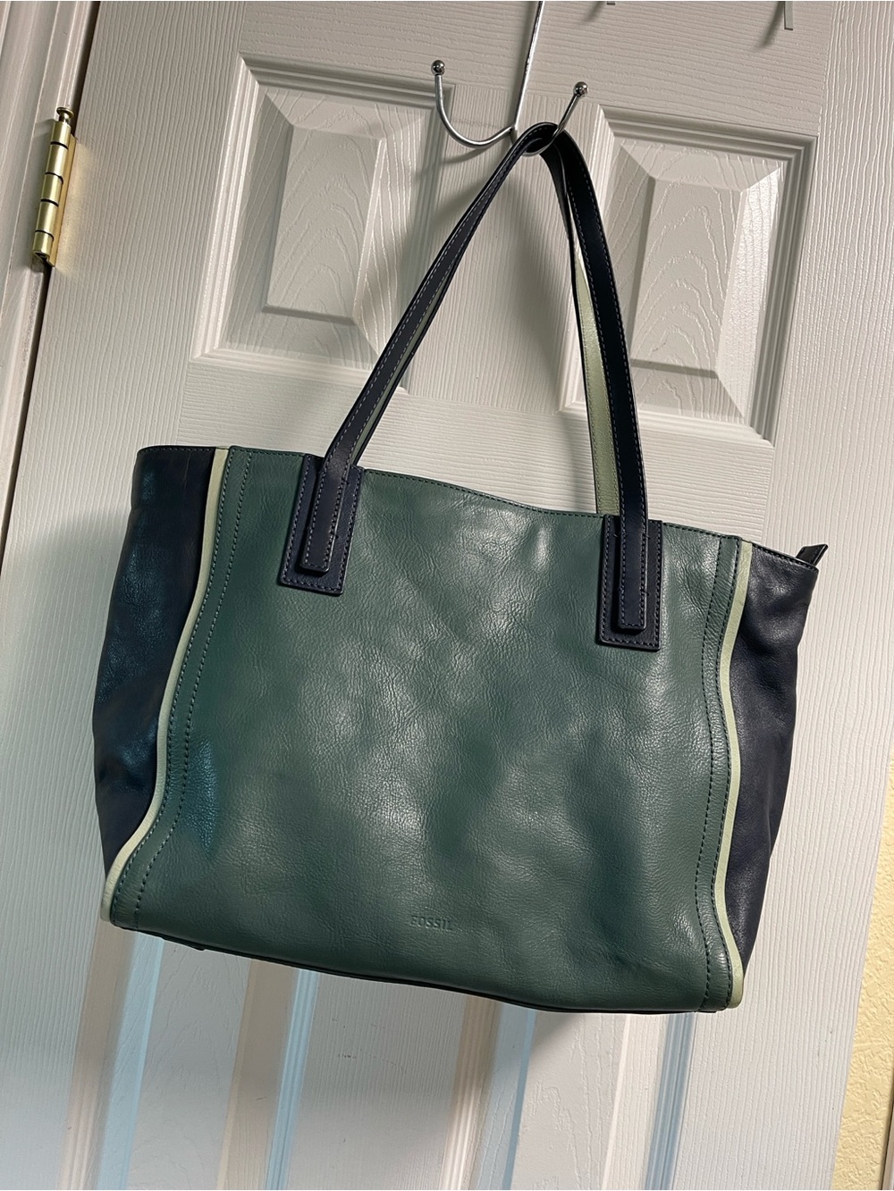 Fossil Green and Black Leather Tote with Cream Trim - Picture 9 of 15